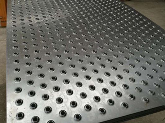 广安鱼眼防滑板