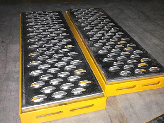 广安鳄鱼嘴防滑板